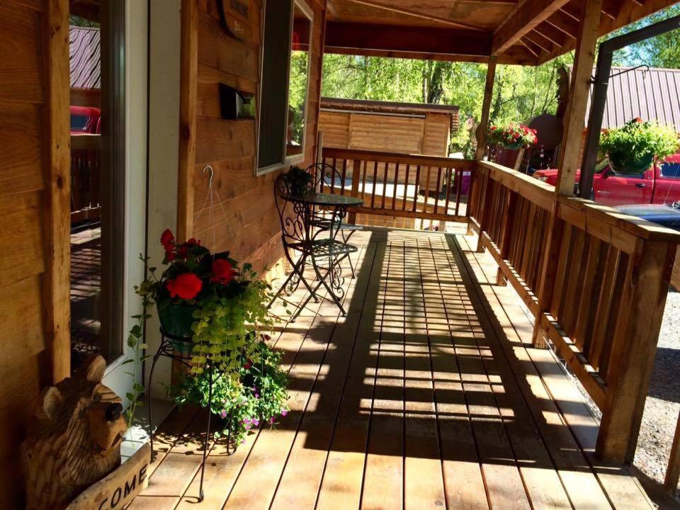Susitna River Lodging, Suites Talkeetna Exterior photo
