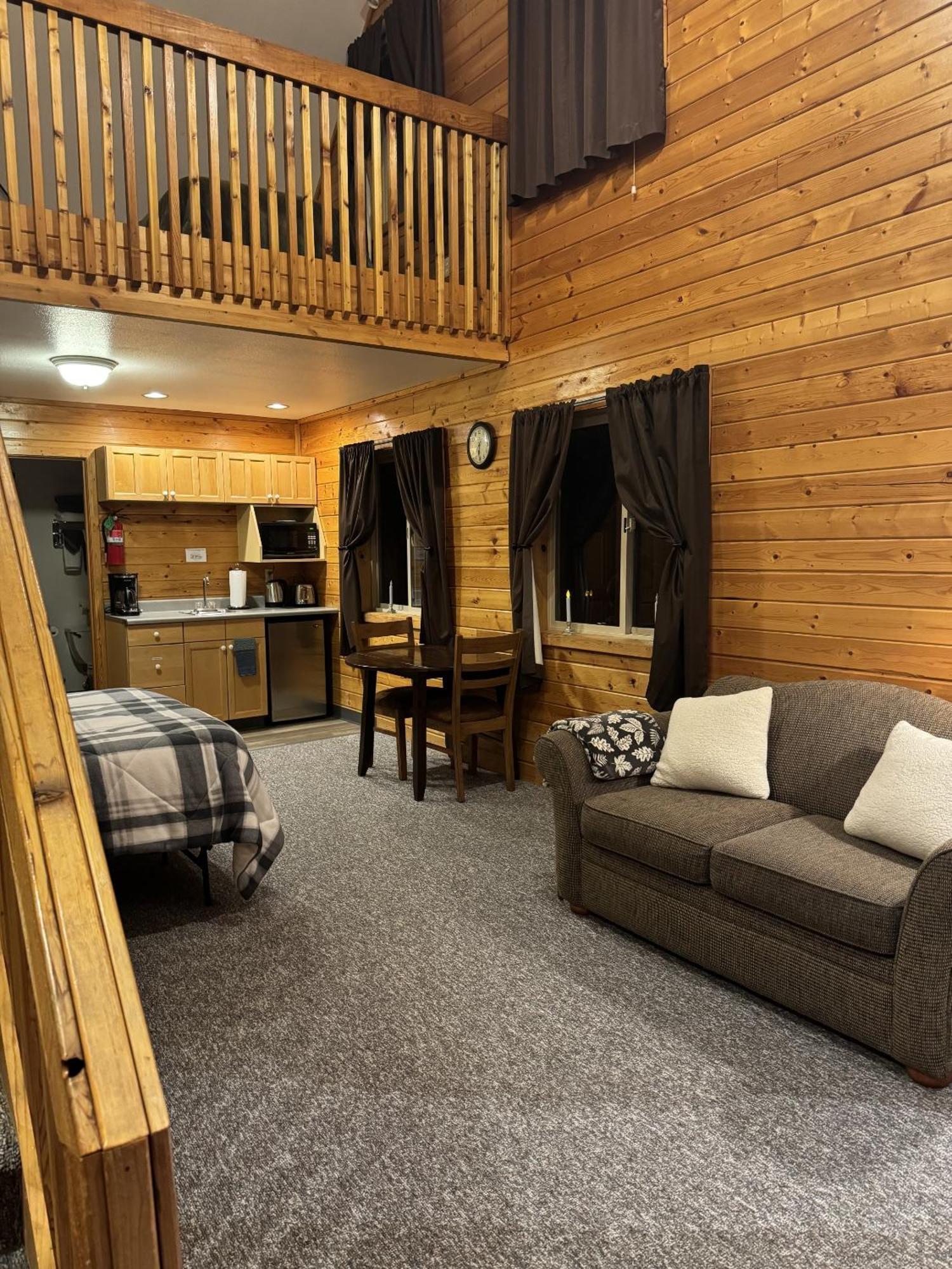 Susitna River Lodging, Suites Talkeetna Exterior photo