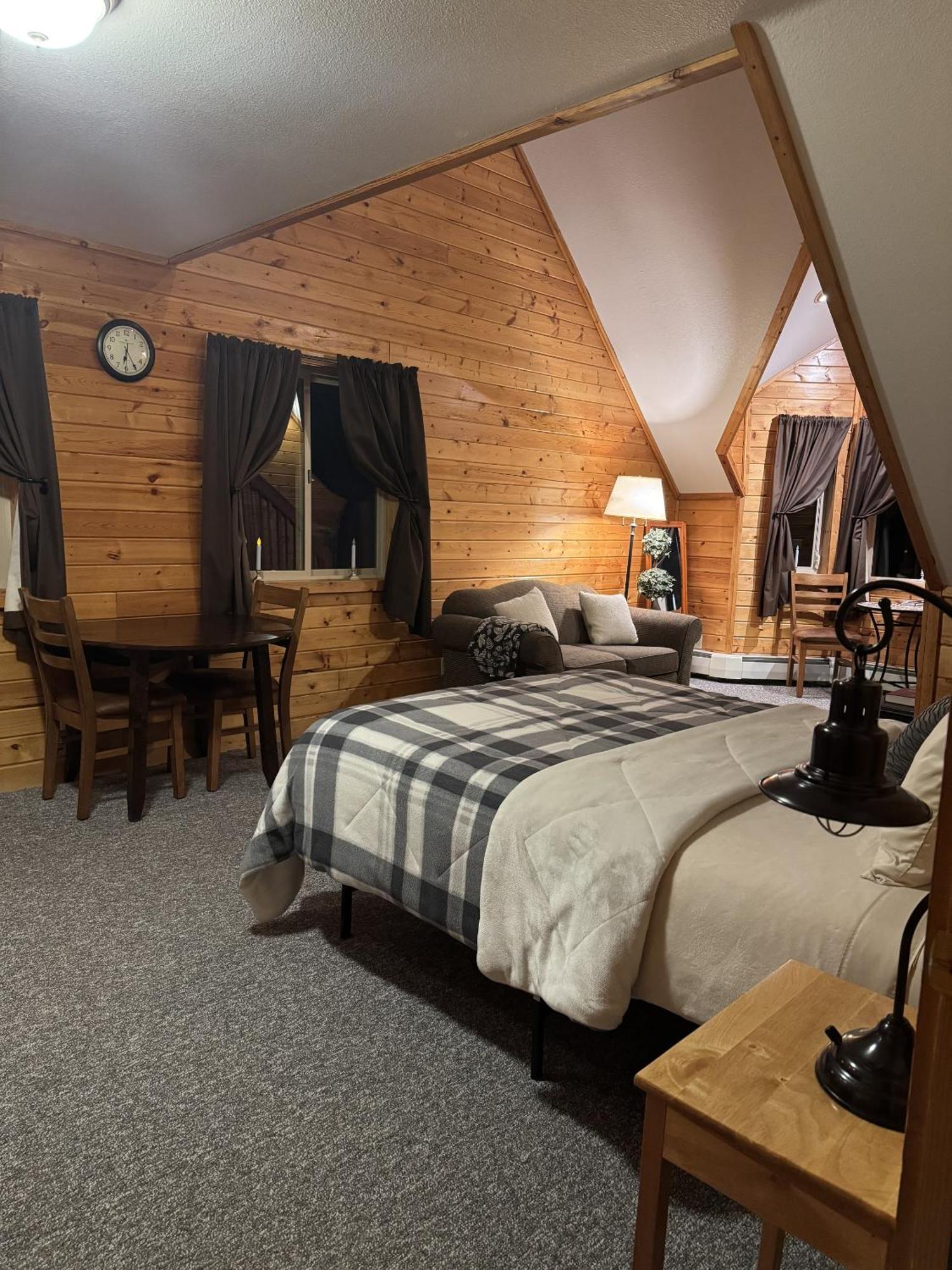 Susitna River Lodging, Suites Talkeetna Exterior photo